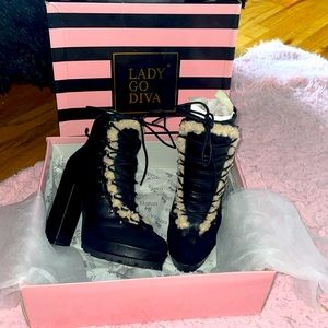 “In Wonderland Vegan Leather” boots